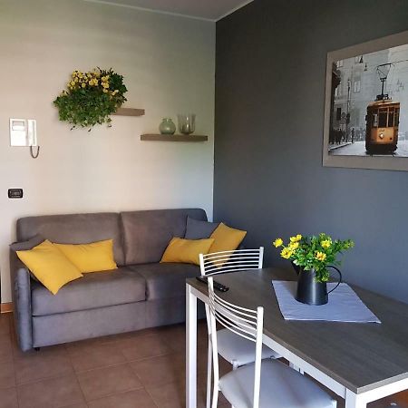Sunflower House Ieo Ripamonti ميلان المظهر الخارجي الصورة
