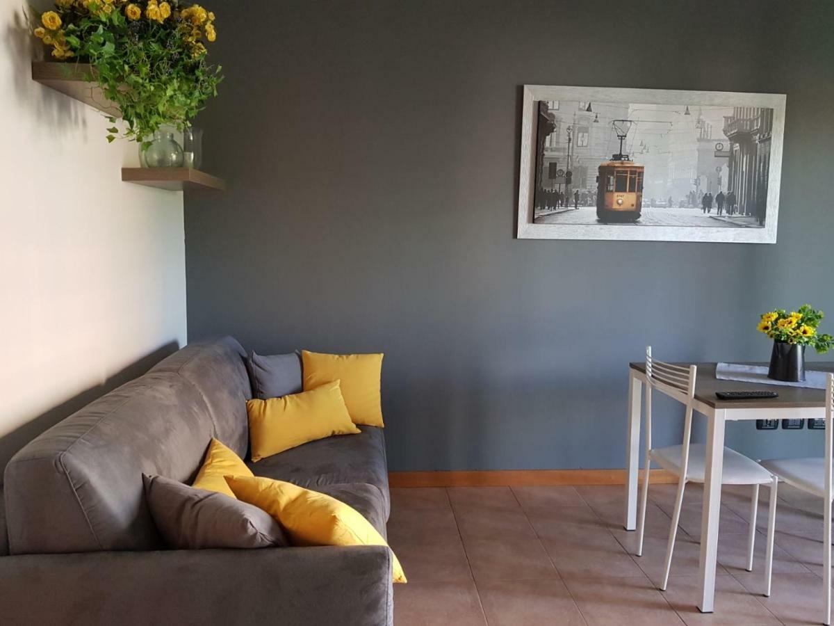 Sunflower House Ieo Ripamonti ميلان المظهر الخارجي الصورة