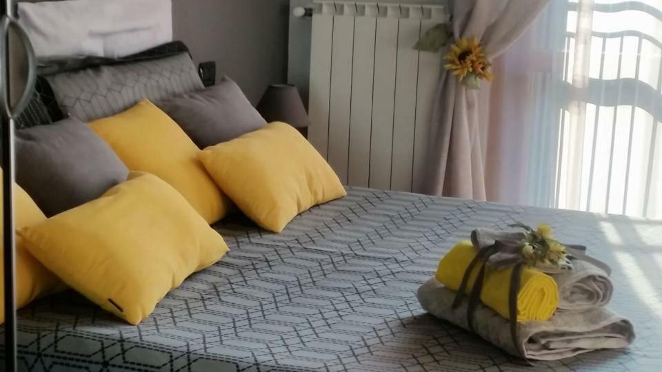 Sunflower House Ieo Ripamonti ميلان المظهر الخارجي الصورة